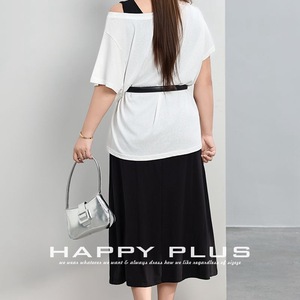 Runqi Ensemble pour femmes grandes tailles, t-shirt à épaules dénudées imprimé teckel, robe midi noire sans manches avec ceinture N9176 - Product Image 4