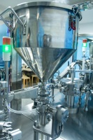 Fabricante de Líneas de Producción de Llenado y Tapado de Jeringas Totalmente Automáticas de Alta Calidad con Precio de Fábrica