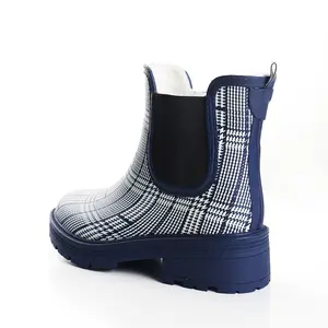 LAAPS fabrika moda düşük tüp kauçuk güvenlik platformu su gumboots yağmur çizmeleri bayan topuklu yarım çizmeler boyutu 34