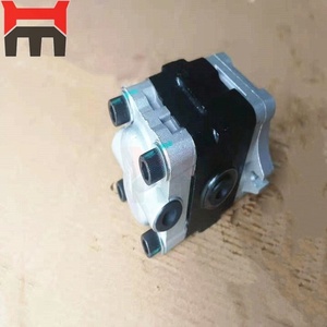Repuestos Hidráulicos para Excavadora, Bomba de Engranajes Hidráulica PC30 PC35MR - Product Image 3