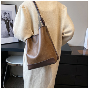 Borse a secchiello di grandi dimensioni per le donne di lusso in pelle sintetica marrone borse da donna borse da donna di lusso designer borse all'ingrosso - Product Image 6