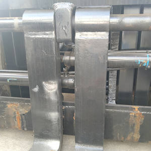 Chariot élévateur d'occasion TCM FD100 fabriqué au Japon, moteur diesel, 4 roues motrices, mât à deux/trois étages, prix raisonnable - Product Image 6