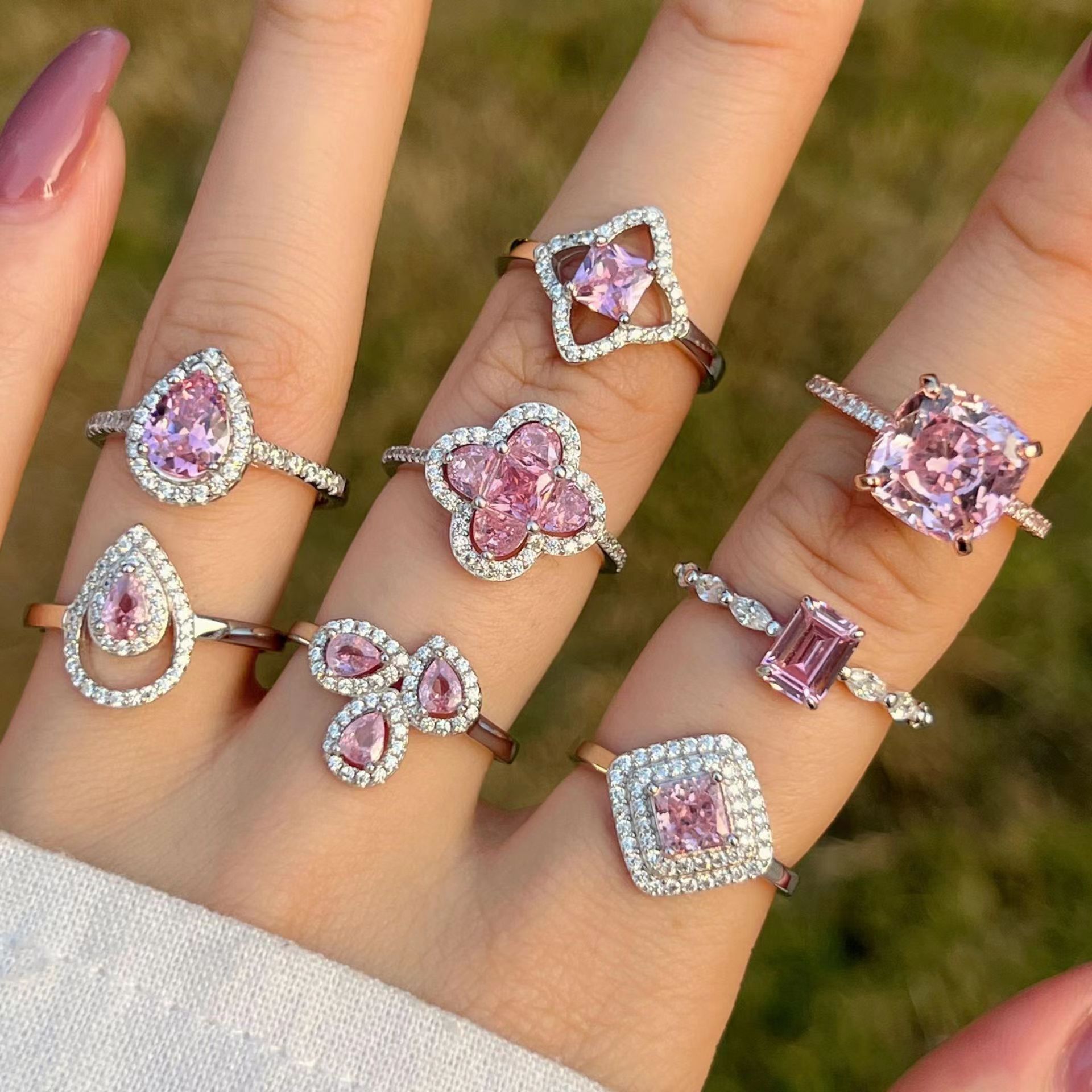Find Timeless Elegance with Expertly Crafted pink platinum ring