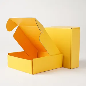 Scatole di spedizione con Logo personalizzato per felpe con cappuccio in cartone ondulato pieghevole scatola di biancheria intima abbigliamento imballaggio Mailer scatole