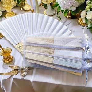 Éventail en bambou imprimé personnalisé de 21 cm pour la décoration intérieure, style musical, éventail en tissu sculpté pour le Nouvel An chinois, cadeau de mariage - Product Image 3