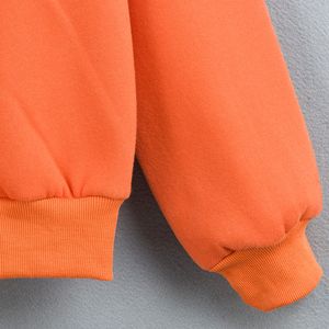 Pull à capuche en gros personnalisé pour femmes Design solide pour la saison d'automne avec col à capuche - Product Image 5