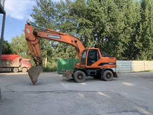 Excavatrice sur pneus DOOSAN DH210W-7 d'occasion, peinture d'origine, Robex 210w DX210W, composants essentiels (roulement moteur, pompe, engrenage) inclus, garantie 1 an - Product Image 5