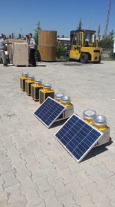 132kv đường dây truyền tải trên không đánh dấu máy bay tắc nghẽn Đèn năng lượng mặt trời được hỗ trợ hoàn chỉnh với đèn, năng lượng mặt trời, tấm, Pin - Product Image 2