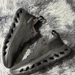 Zapatillas Deportivas de Alta Calidad para Hombre, Ligeras, para Baloncesto, Primavera, Verano, Invierno, Diseño Unisex, para Correr y Caminar - Product Image 2