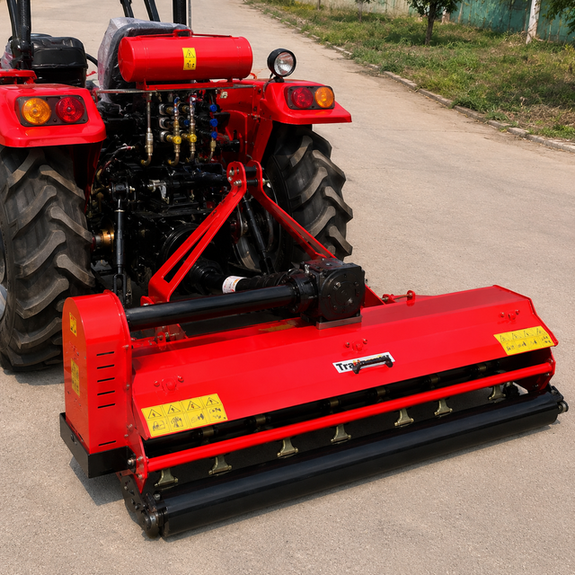 25HP 30HP Flail Mower Mini Farm Tractor diesel Tractor 4x4 for Orchard Grass Cutting Vineyard Field Maintenance Use