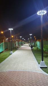 Lampe Solaire de Jardin LED 6000K Lumière du Jour IP65 Résistante à l'Eau Montage Mural Corps en Aluminium Contrôle par Télécommande et Application Batterie Incluse Grande Taille - Product Image 2