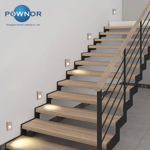 Lumière d'escalier LED automatique à détecteur de mouvement, éclairage intérieur sans recharge pour l'illumination et la décoration des escaliers domestiques - Product Image 1