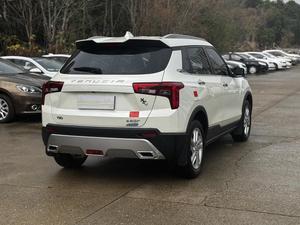 Voiture d'occasion Venucia T60 modèle <span class=keywords><strong>2022</strong></span> 1.6L CVT Édition Intelligente - Product Image 2