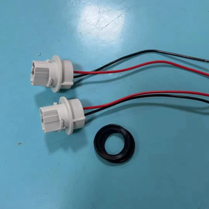 车辆中的<span class=keywords><strong>2</strong></span>针T 20灯泡自动线束 - Product Image 6