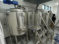 Équipement de micro-brasserie en acier inoxydable de 3BBL à 10BBL avec cuve sous pression et moteur pour la brassage automatique de bière