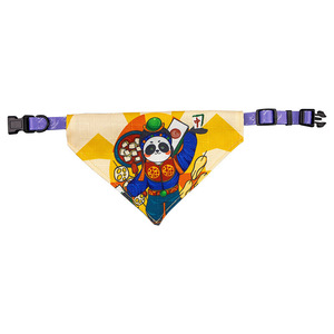 Collar triangular para mascotas con diseño de piel de melocotón y estampado de Ópera de Pekín estilo chino, babero para perro con logotipo termotransferible. - Product Image 2