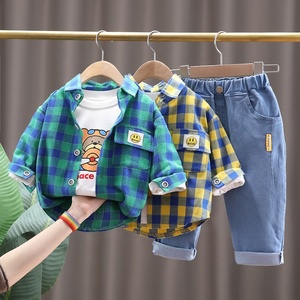 봄 가을 어린이 남아 3종 의류 세트 체크무늬 셔츠 만화 프린트 스웨트셔츠 청바지 바지 남아 의류 세트 - Product Image 1