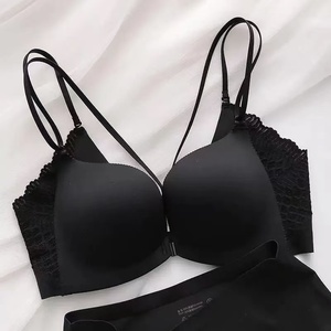 Hermoso sujetador con cierre trasero y delantero, sin aros, acolchado, cómodo, sin costuras, push-up para mujeres con pechos planos. - Product Image 6