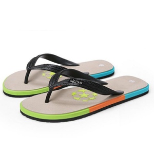 Fashion Men's Soccer Printed <b>Flip</b> <b>Flops</b> <b>Sport</b> Style Anti-Slip Beach Sandals EVA Sole Football Slippers - Product Image 2