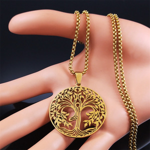 Collar con Árbol de la Vida y Triskelión Celta para Mujer y Hombre, Acero Inoxidable, Color Dorado, Joyería Pagana - Product Image 3