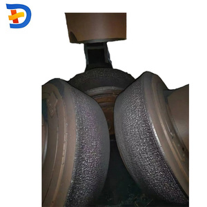Gebrauchte Carbon Black Graphit <span class=keywords><strong>Raymond</strong></span> Schleifmühle mit AC-Motor Vertikal für Bau- und Produktionsindustrie - Product Image 4