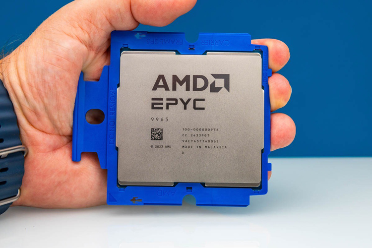 AMD EPYC 9965 192C/384T バルク ES品 AMD、96コアの第4世代EPYC。Xeon比で最大3倍の性能を発揮 - PC Watch