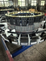 Machine à tisser circulaire automatique à six navettes pour tissu tissé en PP de largeur moyenne et haute résistance, avec moteur et roulement