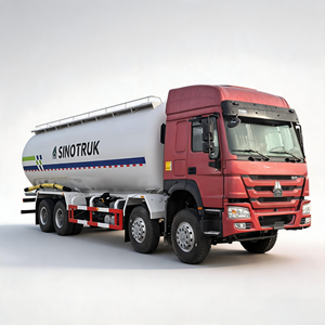 รถบรรทุก HOWO 8X4 38M3 สำหรับขนส่งสินค้าแห้งแบบเป็นชุด พร้อมระบบเป่าลมสำหรับขนส่งสินค้าแบบผง - Product Image 1