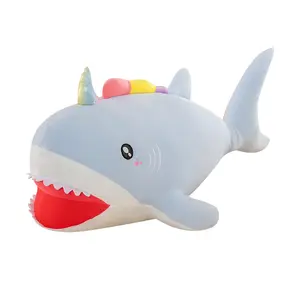 巨型鲨鱼毛绒动物彩色毛绒鲨鱼玩具制造商玩具