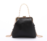 Tas Selempang Wanita Hifashion Vintage Kulit PU Berhias Rantai dan Stud 2025, Tas Tangan Mewah Desainer, Tas Selempang Model Kerang Bahan Poliester