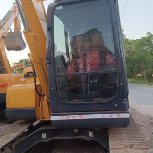 Excavadora Pequeña Kobelco SK75 Usada, Fabricada en Japón, con Motor y Caja de Cambios, Peso Operativo de 7 Toneladas, Capacidad de Cucharón de 0.4m - Product Image 5