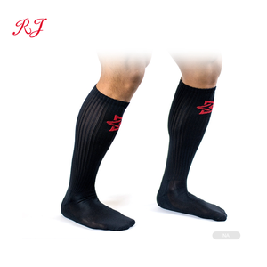 Calcetines de levantamiento de pesas y levantamiento de pesas de Primavera de punto alto hasta la rodilla personalizados, transpirables de secado rápido - Product Image 1