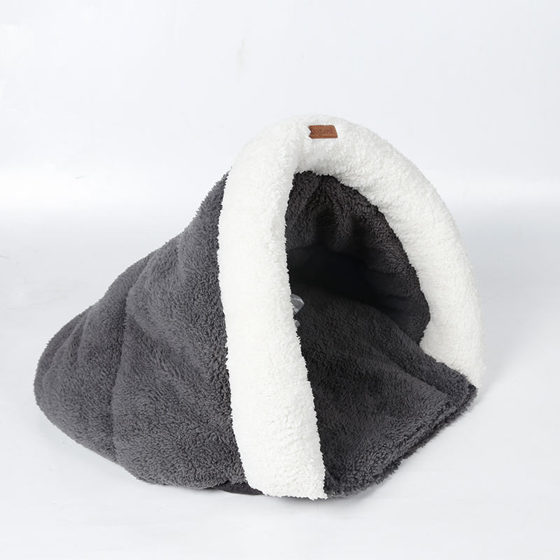 สีเทาเข้ม