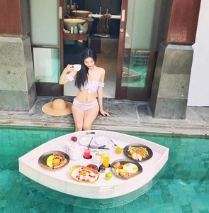 Plateau de petit-déjeuner flottant rond personnalisé pour hôtel, pour utilisation en piscine, étanche, léger, portable, plateau de service pour aliments et boissons - Product Image 3