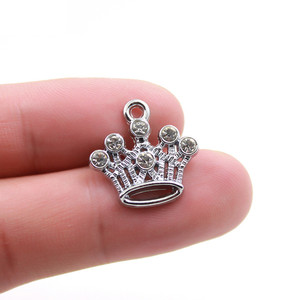 Colgantes de Corazón y Hueso Estilo Vintage, Chapados en Plata, Aleación de Zinc, Colgantes de Moda para Collar, Regalo de Joyería para Mujer - Product Image 4