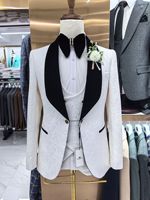 Costume Homme de Luxe Slim Fit pour Mariage, Veste Trois Pièces, Gilet et Pantalon Complet, Revers en Satin Blanc, Un Bouton, Élégant pour Garçons d'Honneur