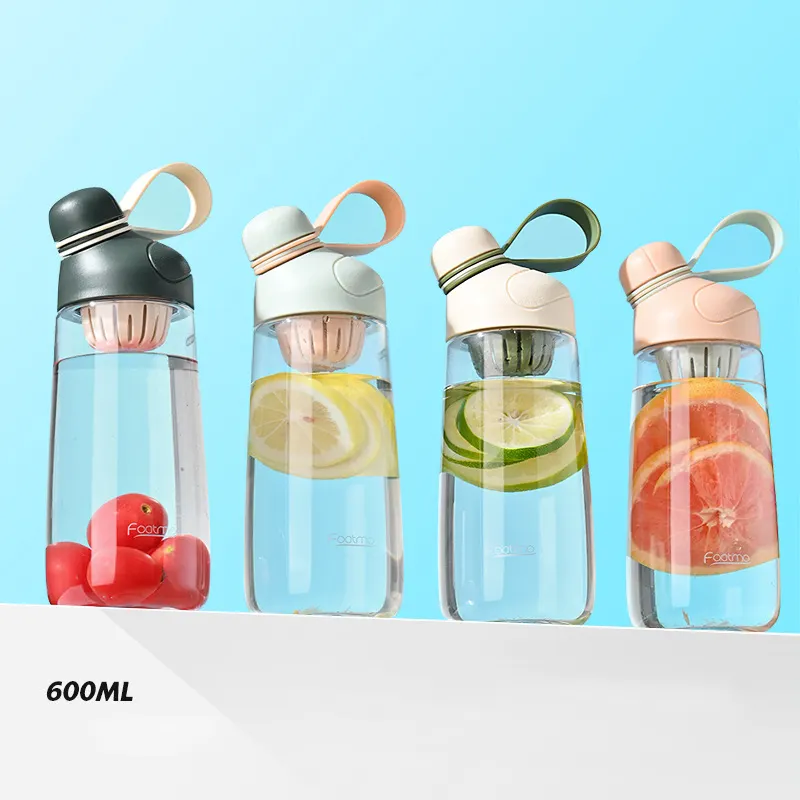 Summer 600ml Vaso de plástico de gran capacidad Deportes Reutilizable Bpa Free Motivational Cute Water Bottle
