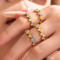 Bague ouverte élégante en acier inoxydable électroplaqué pour femme, avec zircon coloré en forme de cercle, design empilable et tendance