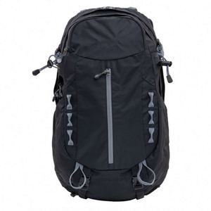 Échantillon gratuit – Sac de voyage et de randonnée imperméable, grande capacité, durable, design montagne, pour le sport et les activités de plein air - Product Image 5