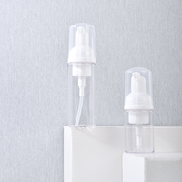 Emballage cosmétique en gros personnalisable, flacon vide transparent en PET de 30 ml, 50 ml, 100 ml, avec couvercle blanc en PP et pompe à mousse pour savon pour les mains
