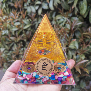 Pyramide en résine époxy Kogiya Crystal Pebble, décoration d'intérieur, Vajra, pièces de monnaie des cinq empereurs, ornement de bureau, cadeau - Product Image 2