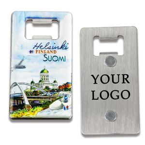 Décapsuleur magnétique personnalisé en acier inoxydable pour réfrigérateur, format carte - Product Image 1