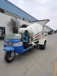 Modèle chaud LXJB -300 3m3, mélangeur de châssis de tricycle, petit mélangeur de <span class=keywords><strong>béton</strong></span> mobile avec <span class=keywords><strong>prix</strong></span> d'usine en vente - Product Image 3