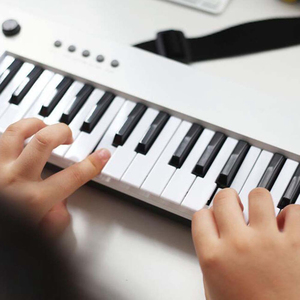 Clavier électronique Aiersi, 10 morceaux <span class=keywords><strong>de</strong></span> démonstration, instruments <span class=keywords><strong>de</strong></span> musique, 37 touches, type ceinture, <span class=keywords><strong>piano</strong></span> électrique - Product Image 4