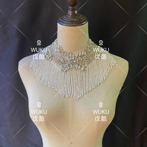 Wuku 2020 applique con collana decorativa e bordi in nappa - Product Image 3