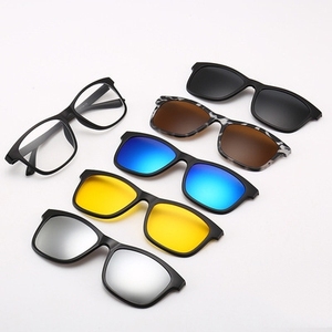 Lunettes de soleil polarisées unisexes TR90 à monture ovale et cinq verres, protection UV400, tendance, pour la conduite et la pêche, avec étui en cuir et logo - Product Image 2