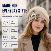 Béret en tricot beige pour femme, chaud et doux, ton avoine, avec nœud en carreaux vichy et perle, élégant, neutre, chic, vente en gros