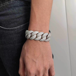 สร้อยข้อมือฮิปฮอปแบบคิวบันขนาด 24 มม. ประดับเพชรซิคอน ดีไซน์ทันสมัย แบรนด์ดัง สร้อยข้อมือผู้ชายประดับเพชร  แทนจิง - Product Image 2