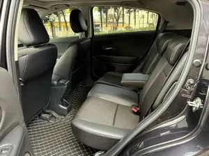 Honda Vezel 2020 2021 <span class=keywords><strong>2022</strong></span>, SUV de 5 Plazas con Tracción Delantera, Auto Usado de Gasolina a <span class=keywords><strong>Precio</strong></span> Económico - Product Image 3