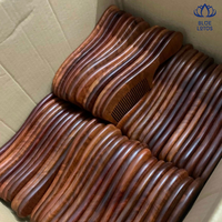 Peigne en bois au meilleur prix pour les soins des cheveux en provenance du Vietnam